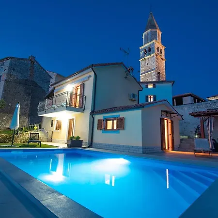 Stellar House Hébergement de vacances Višnjan